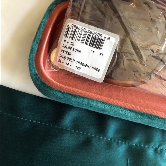 ?NEW GUCCI SHOW STOPPER SUNGLASSES ? main image 6
